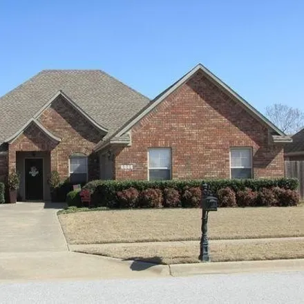 Rent this 3 bed house on 2492 North Surtees Place in Fayetteville, AR 72704