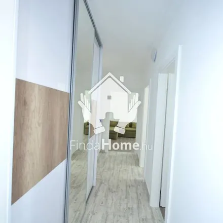 Rent this 3 bed apartment on Kossuth Laktanya in Debrecen, Balmazújvárosi út