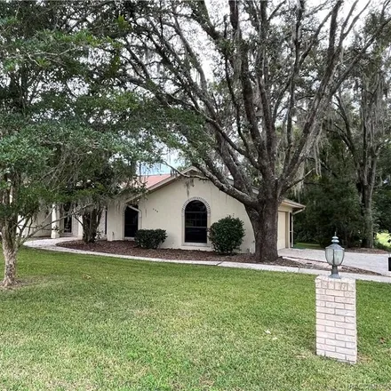 Rent this 3 bed house on 546 East Jenkins Court in Citrus Hills, Citrus County