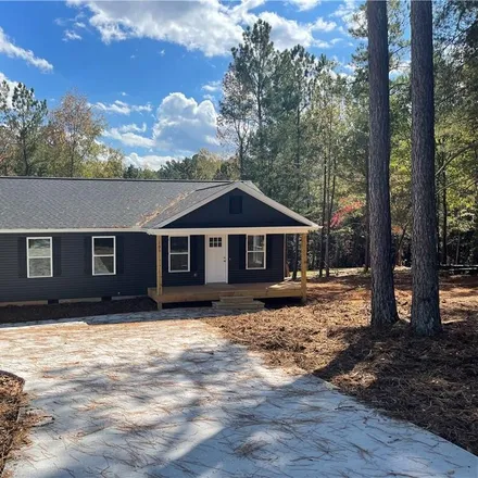 Buy this 3 bed house on 100 Old Georgia Road in Oconee County, SC 29691