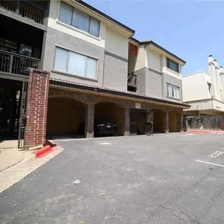 Rent this 2 bed condo on 806 West 24th Street in Austin, TX 78705