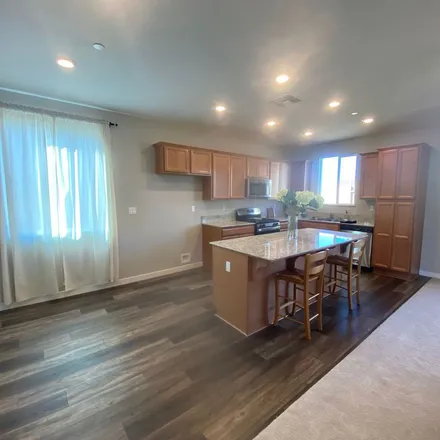 Rent this 3 bed apartment on unnamed road in Los Banos, CA 93635