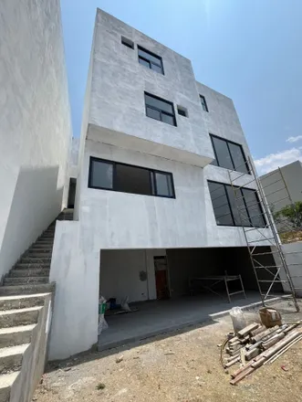 Buy this 3 bed house on Avenida los Olivos in 64102 El Faisán, NLE