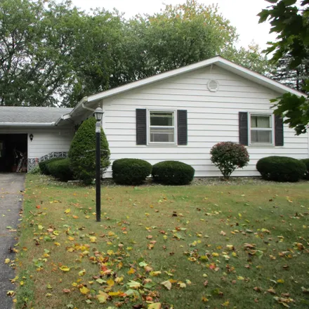 Buy this 3 bed house on 301 North 10th Street in Decatur, IN 46733