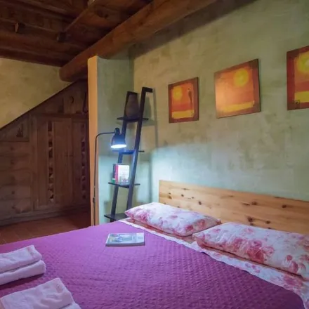 Rent this 3 bed apartment on Lago di Bolsena in Lungolago di Capodimonte, Capodimonte VT