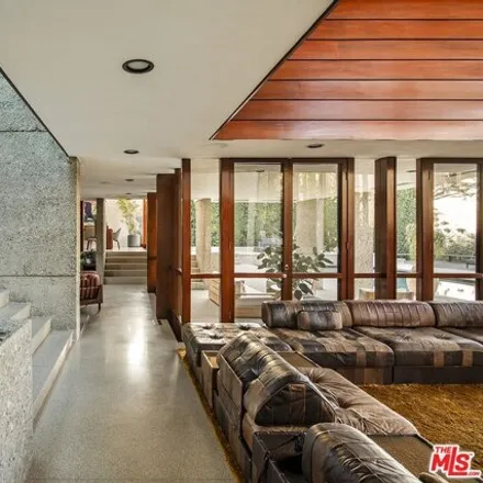 Image 6 - 1875 Carla Ridge, Beverly Hills, CA 90210, USA - House for sale