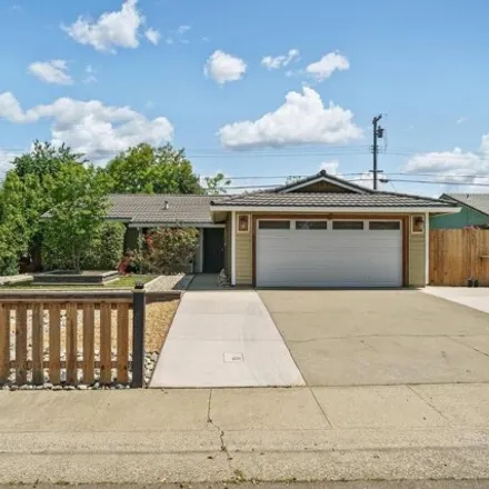 Buy this 3 bed house on 7134 Grenola Way in Citrus Heights, CA 95621