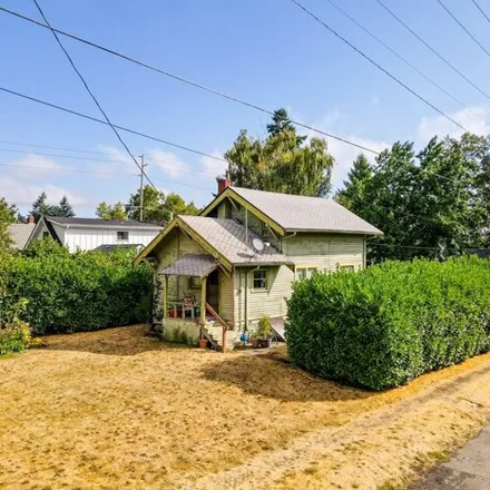 Image 5 - 5729 Se 49th Ave, Portland, Oregon, 97206 - House for sale