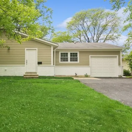Buy this 3 bed house on 1720 North Kaspar Avenue in Arlington Heights, IL 60004