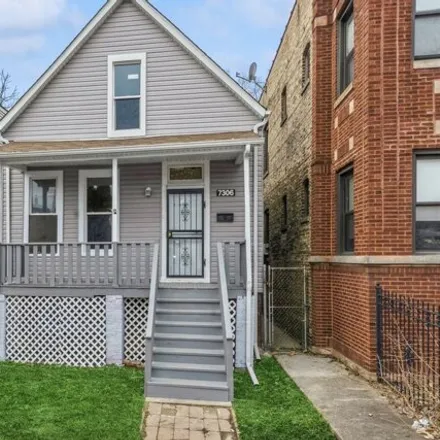 Buy this 3 bed house on 7306 South May Street in Chicago, IL 60620