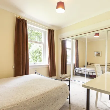 Image 6 - 26 Prestonfield Road, City of Edinburgh, EH16 5HB, United Kingdom - Apartment for rent