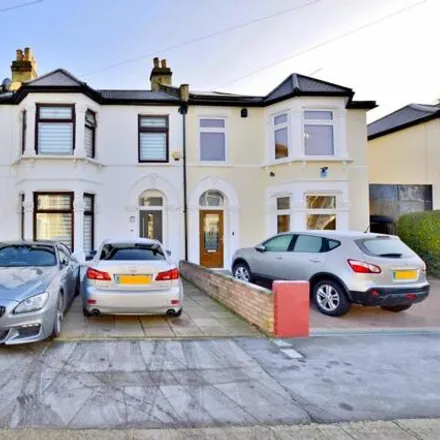 Buy this 4 bed house on Pembroke Road in Seven Kings, London