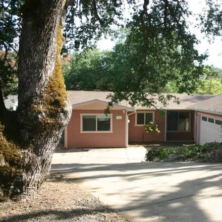 Image 1 - 941 Central Park Avenue, Lakeport, CA 95453, USA - House for sale