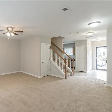 Image 2 - 432 Westover Pines Drive, Highland Springs, VA 23223, USA - Townhouse for sale