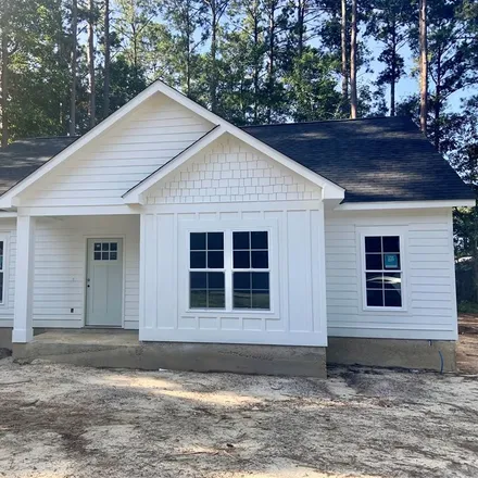 Buy this 3 bed house on 2336 North Pinetree Boulevard in Thomasville, GA 31792