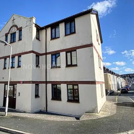 Buy this 1 bed apartment on Fremantle Gardens in Plymouth, PL2 1JW