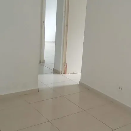Buy this 2 bed apartment on Rua Sebastião Lázaro da Silva in Jardim Santa Candida, Hortolândia - SP