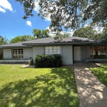 Buy this 3 bed house on 691 Meyer Street in Sealy, TX 77474