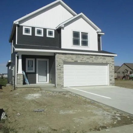 Buy this 3 bed house on Stonebluff Court in Champaign, IL 61822