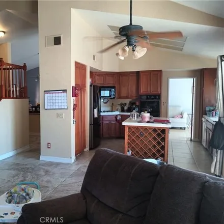 Image 8 - 11215 Fairhaven Drive, Riverside, CA 92505, USA - House for sale