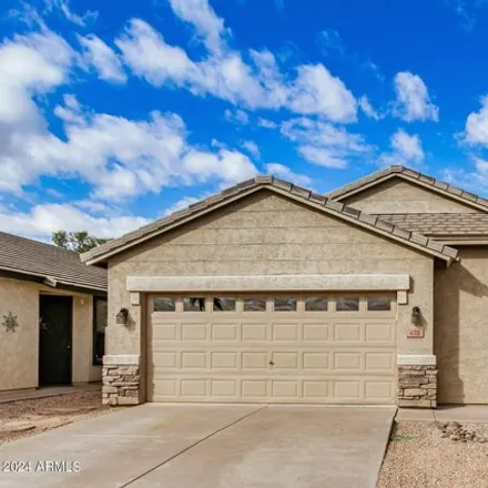 Buy this 4 bed house on 822 South Fern Court in Gilbert, AZ 85296