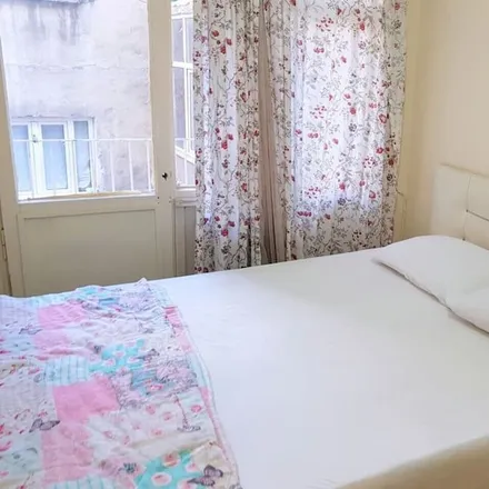 Rent this 2 bed apartment on 34435 Beyoğlu