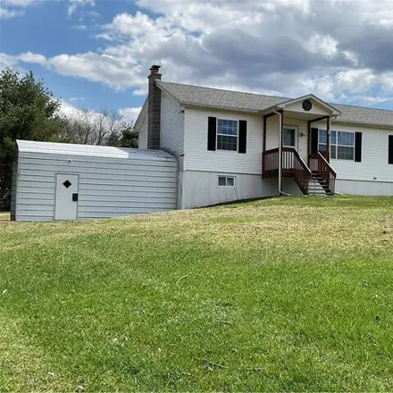 Buy this 3 bed house on 6 Mueller Road in Cochecton, Town of Delaware