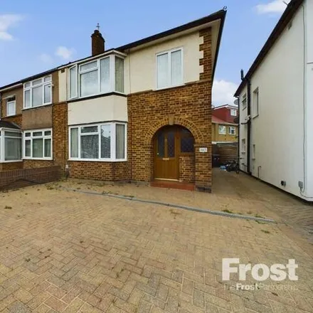 Buy this 3 bed duplex on Hatton Road in Feltham, Great London