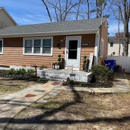 Buy this 2 bed house on 19 Unity Drive in Brick Township, NJ 08723