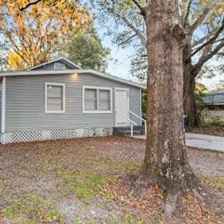 Rent this 3 bed house on 5721 Teeler Avenue in Royal Terrace, Jacksonville