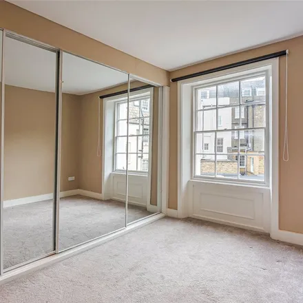 Rent this 2 bed apartment on West Warwick Place in London, SW1V 2DH