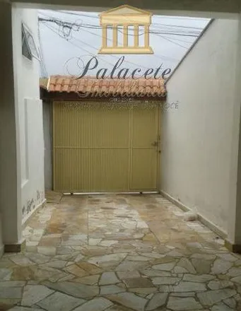 Buy this 5 bed house on Rua Moacyr Miranda de Oliveira in Alvarenga, Pindamonhangaba - SP