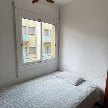Rent this 4 bed apartment on Sant Pau Recinte Modernista in Carrer de Sant Antoni Maria Claret, 167