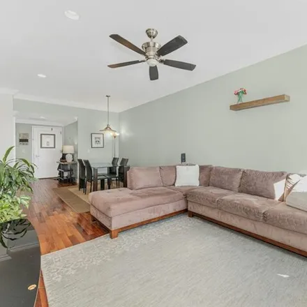 Image 6 - 3816 Waldo Avenue, New York, NY 10463, USA - Condo for sale