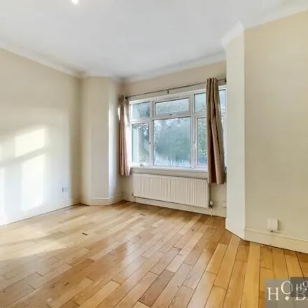 Buy this 2 bed apartment on Station Road in London, N22 7SX