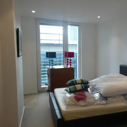 Image 5 - Aurora Apartments, 10 Buckhold Road, London, SW18 4FW, United Kingdom - Room for rent