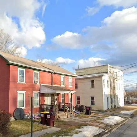 Buy this 8 bed house on 38 Mechanic Street in Village of Fort Edward, Washington County