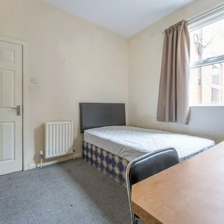 Image 4 - 60 Harrow Road, Selly Oak, B29 7DW, United Kingdom - Apartment for rent