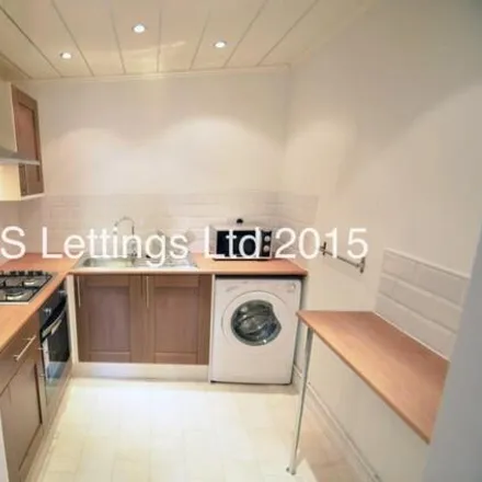 Image 5 - 18 Kensington Terrace, Leeds, LS6 1BE, United Kingdom - Apartment for rent