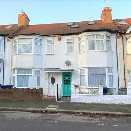 Rent this 3 bed townhouse on 54 Babington Road in London, NW4 4EE