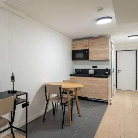 Rent this 1 bed room on 32 Rue Fernand Pelloutier in 92110 Clichy, France