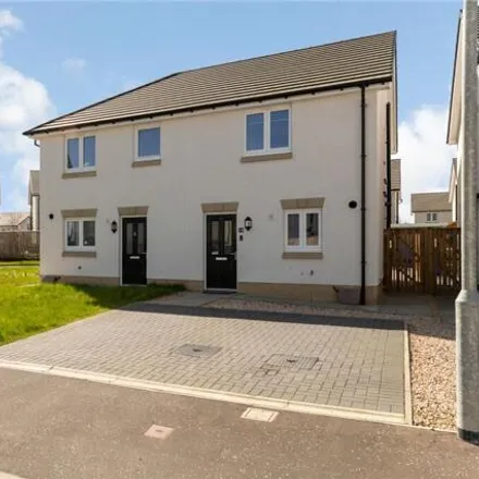 Buy this 2 bed duplex on unnamed road in Kilwinning, KA13 7HL
