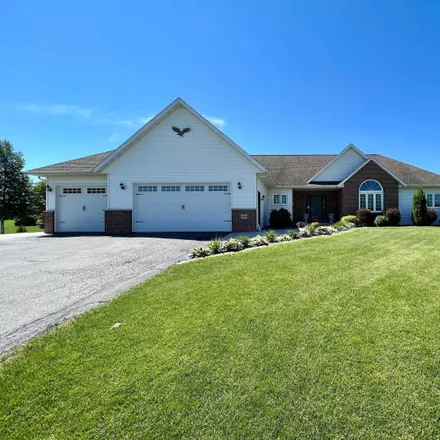 Buy this 4 bed house on Fairlane Circle in Taycheedah, Fond du Lac County