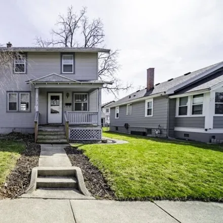 Buy this 2 bed house on 1312 Dodge Avenue in Fort Wayne, IN 46805