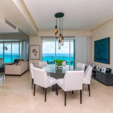 Buy this 4 bed apartment on Avenida Kukulcán in 75500 Cancún, ROO