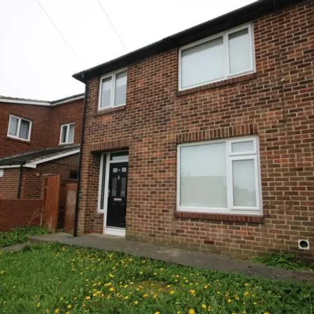 Buy this 3 bed duplex on Nisa Local in 88-90 Hindmarch Drive, West Boldon