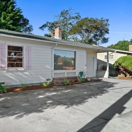 Image 2 - 855 Riverview Drive, Capitola, CA 95010, USA - House for sale