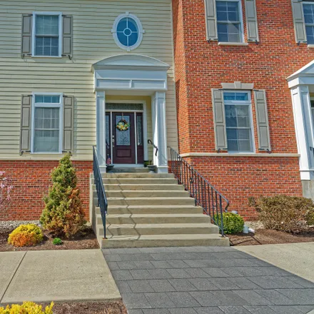 Buy this 3 bed townhouse on 44 Cambridge Way in Colonie, Latham