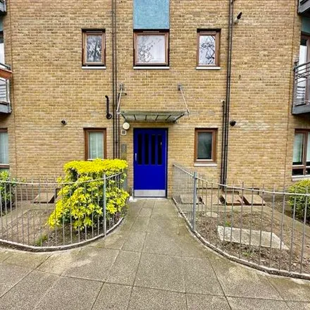 Buy this 2 bed apartment on 107 Brabazon Street in Bow Common, London