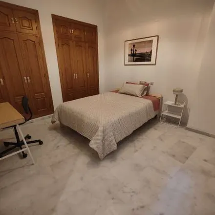 Rent this 3 bed apartment on Plaza Candelaria in Calle Sacramento, 11001 Cádiz
